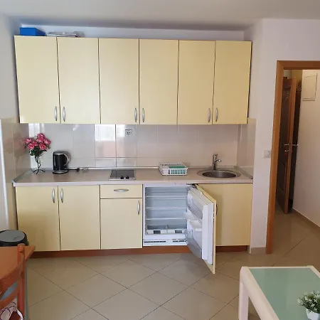 Apartments Knezovic Gradac  Exterior photo