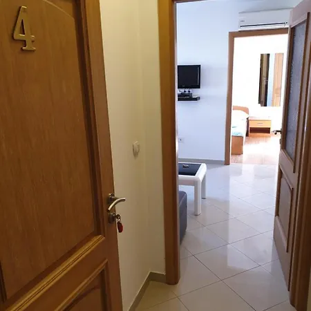 Apartments Knezovic Gradac  Exterior photo