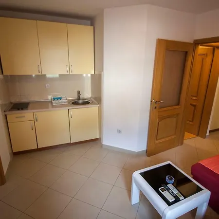 Apartments Knezovic Gradac  Exterior photo
