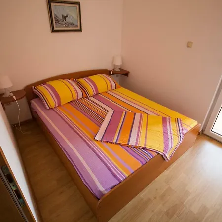 Apartments Knezovic Gradac  Exterior photo
