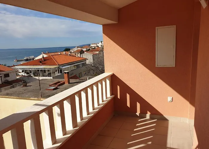 Apartments Knezovic