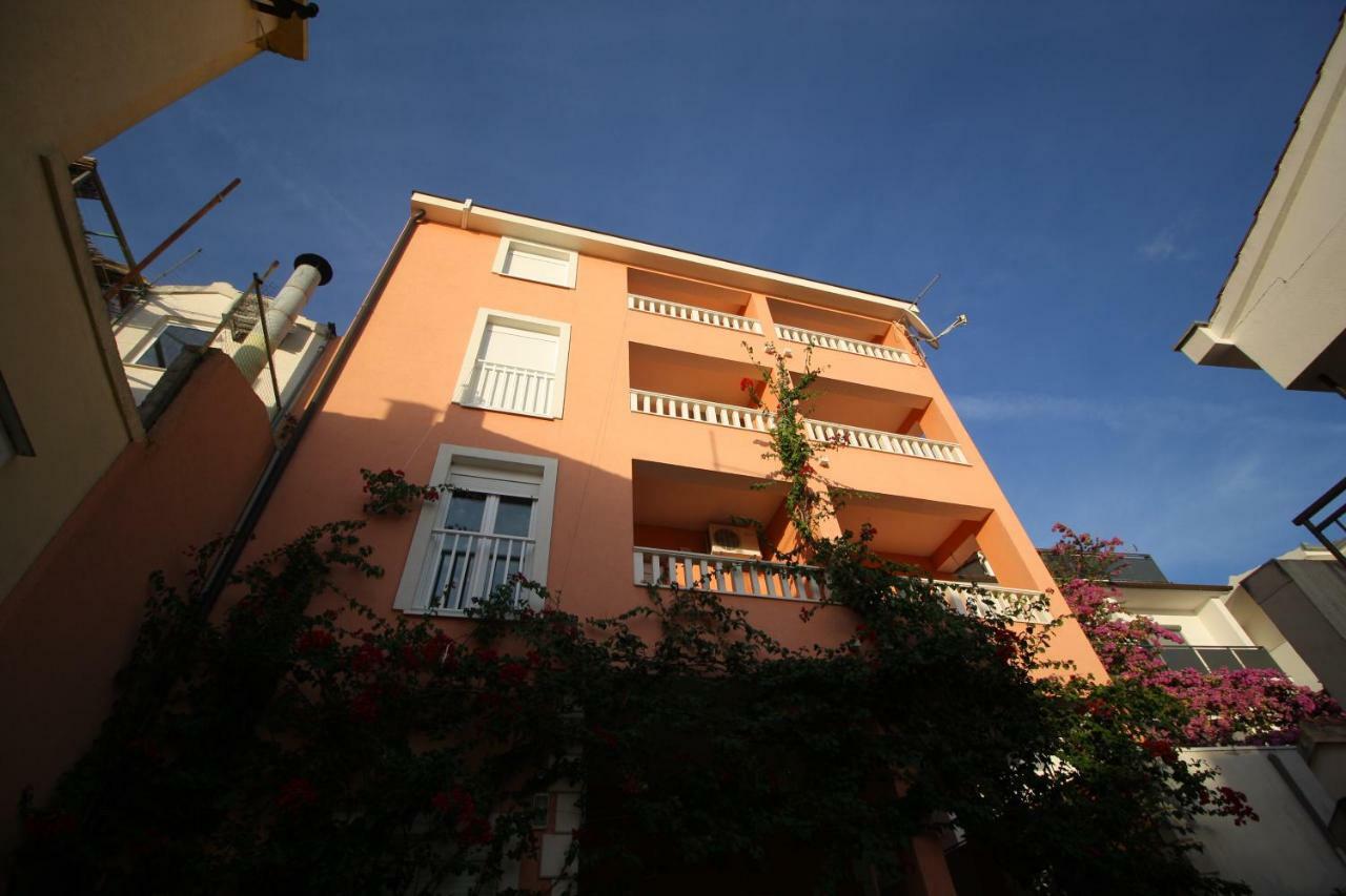 Apartment Knezovic *