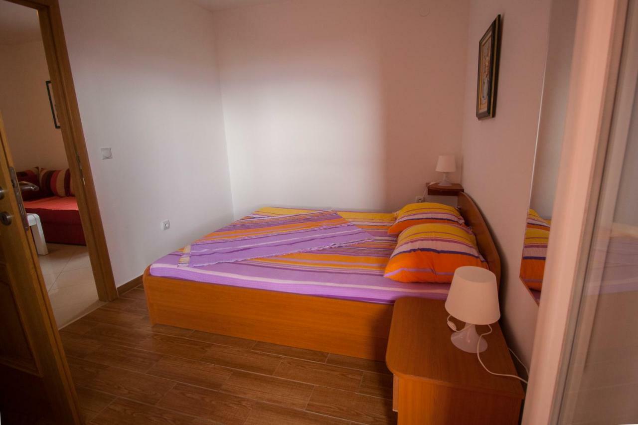 Knezovic Apartment *