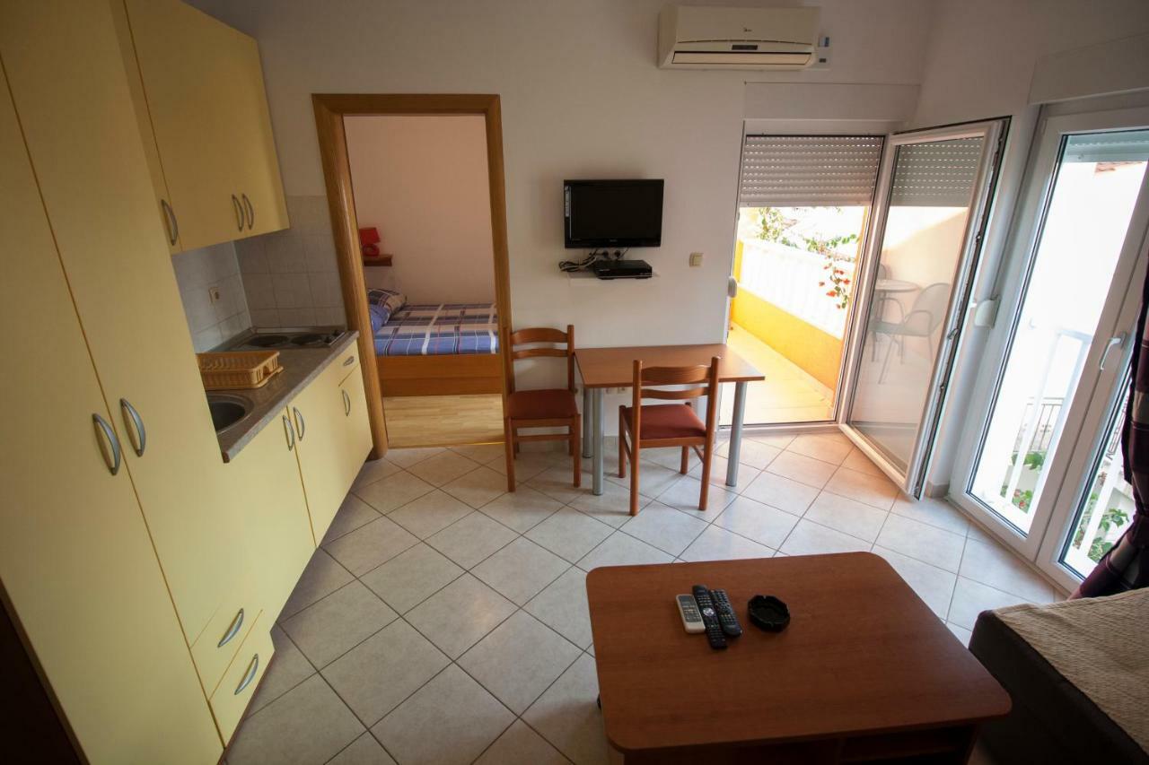 Knezovic Apartment *