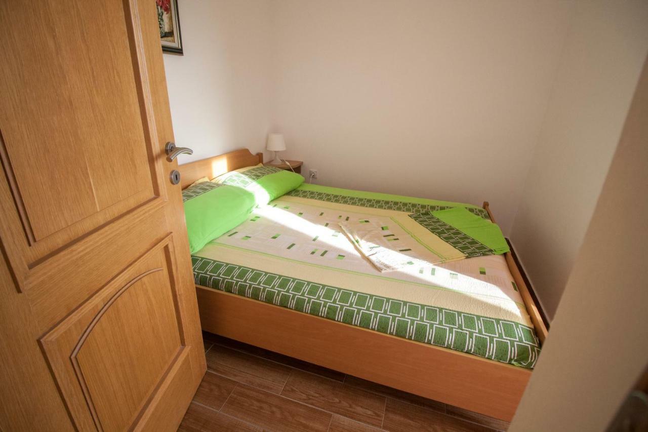 Apartment Knezovic *