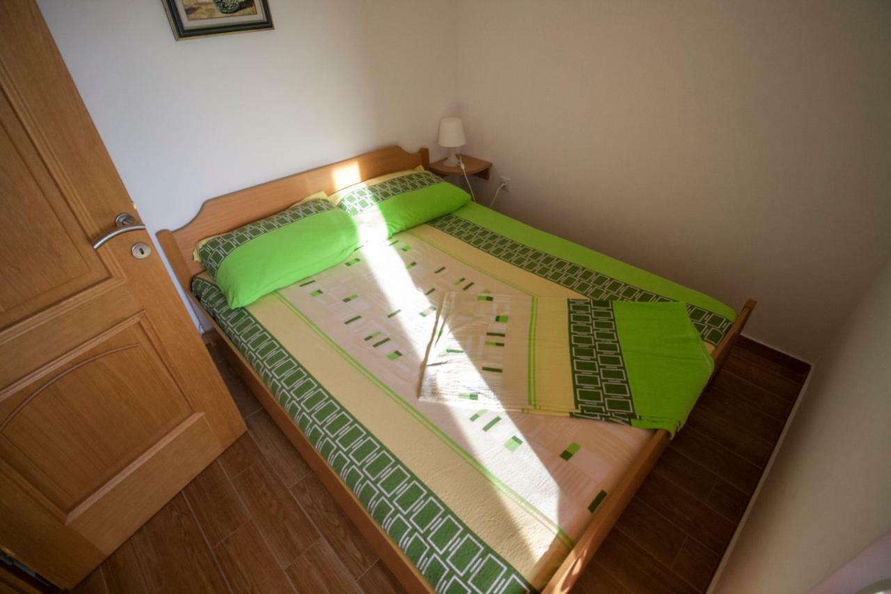 Knezovic Apartment *